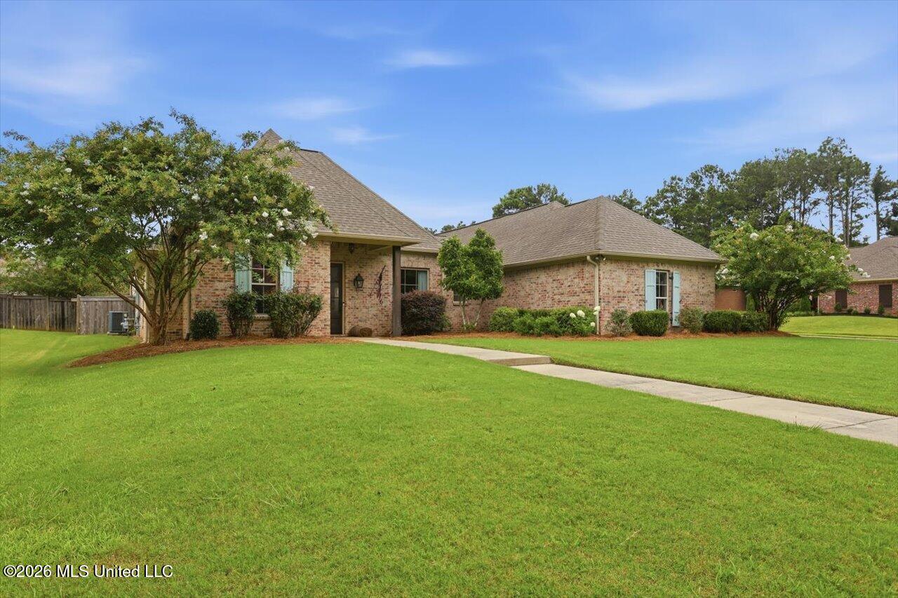 109 Mullherrin Drive Property Photo 2