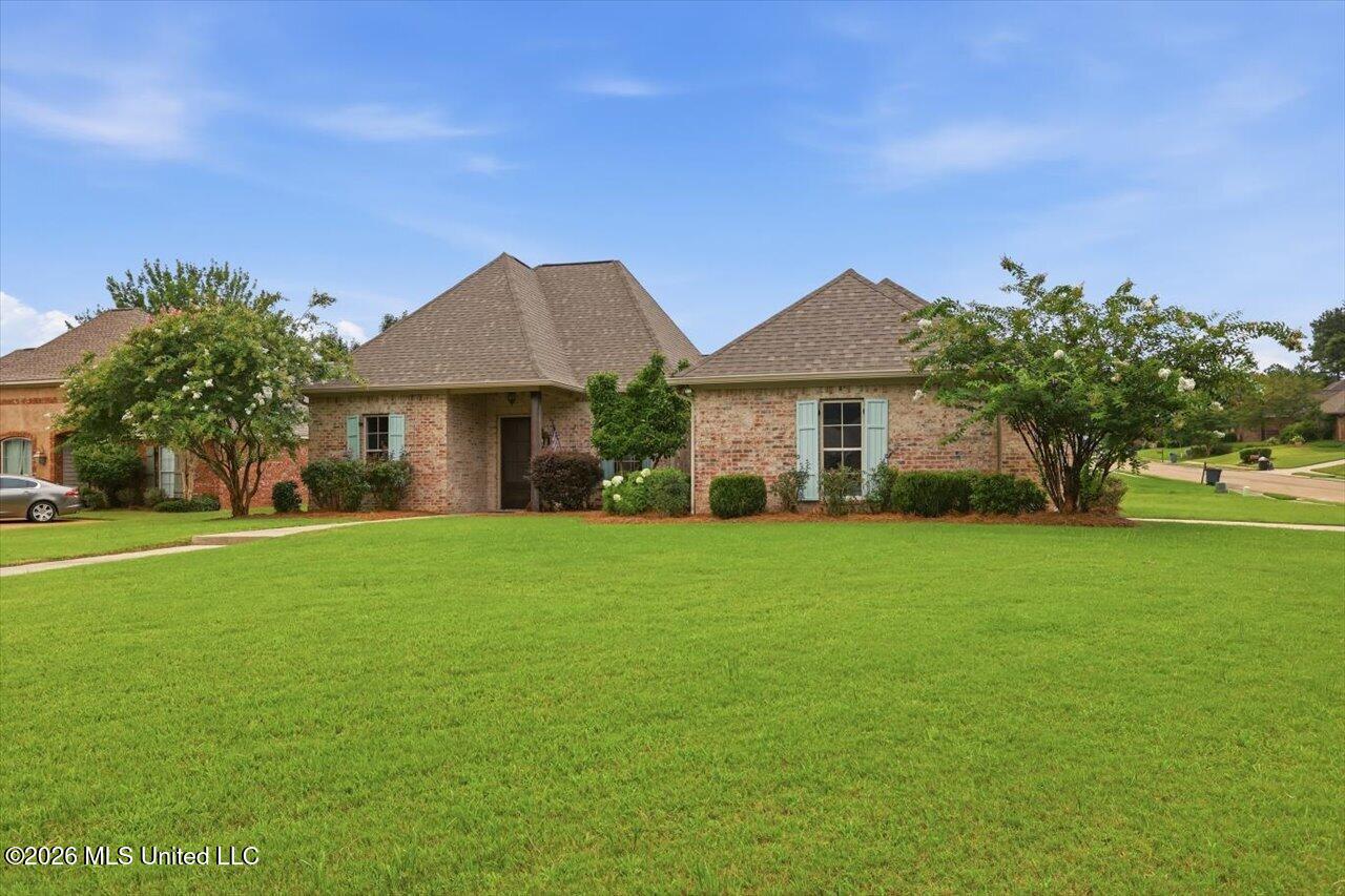 109 Mullherrin Drive Property Photo 3
