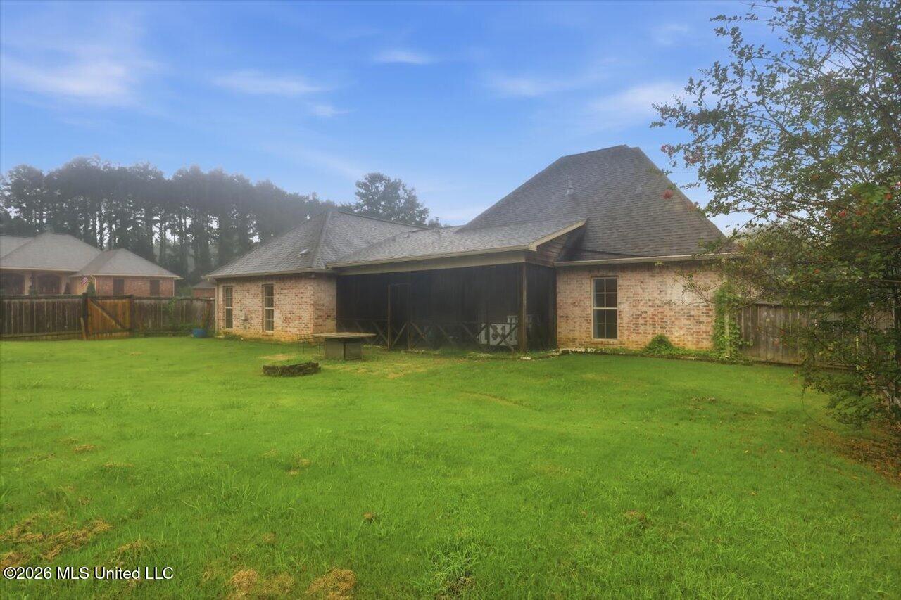 109 Mullherrin Drive Property Photo 32