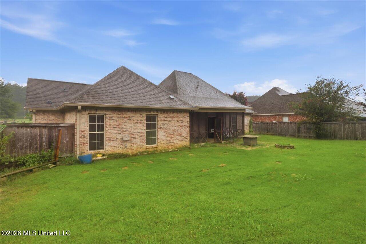 109 Mullherrin Drive Property Photo 33