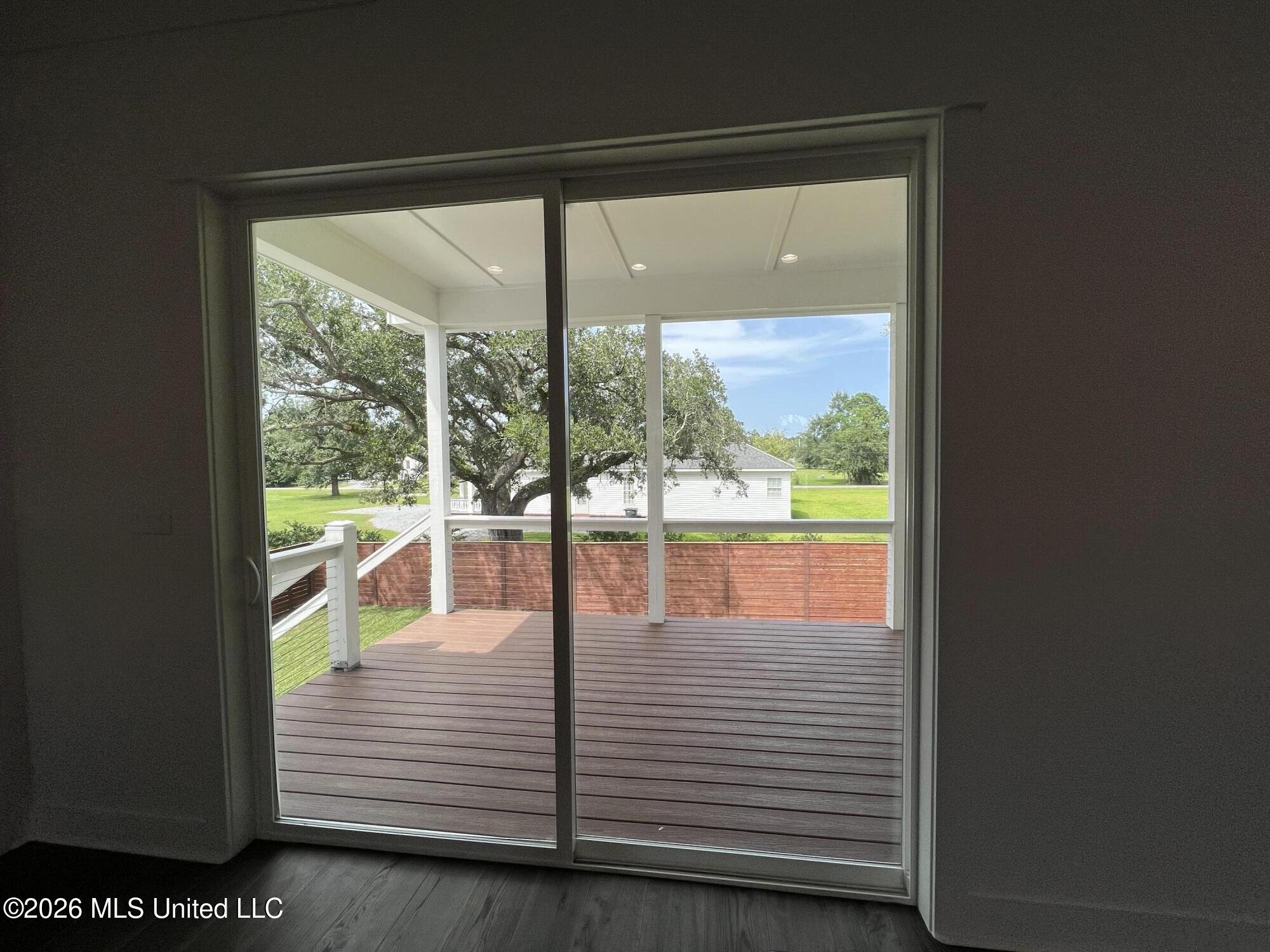 120 Grosvenor Place Property Photo 12