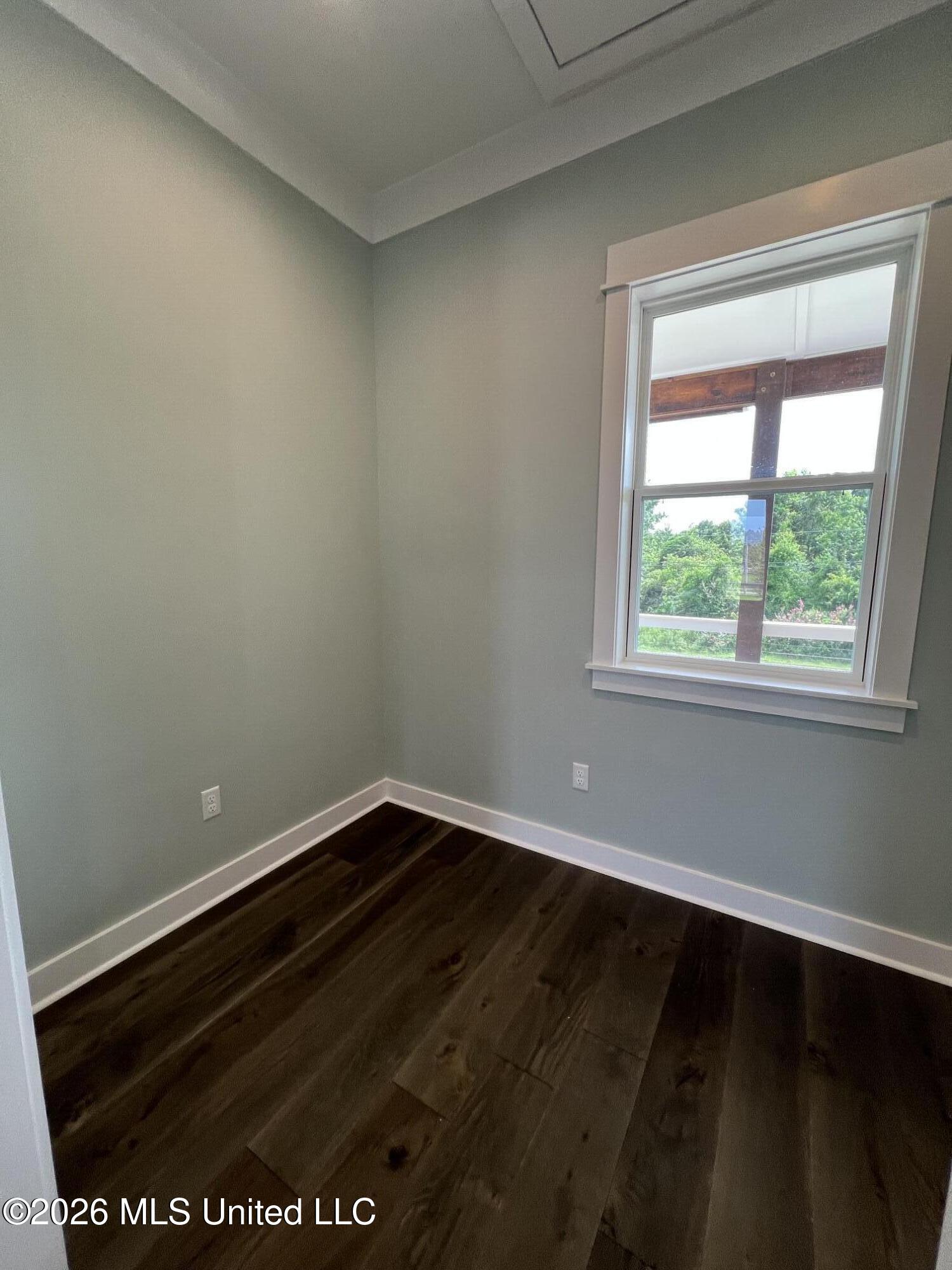 120 Grosvenor Place Property Photo 20