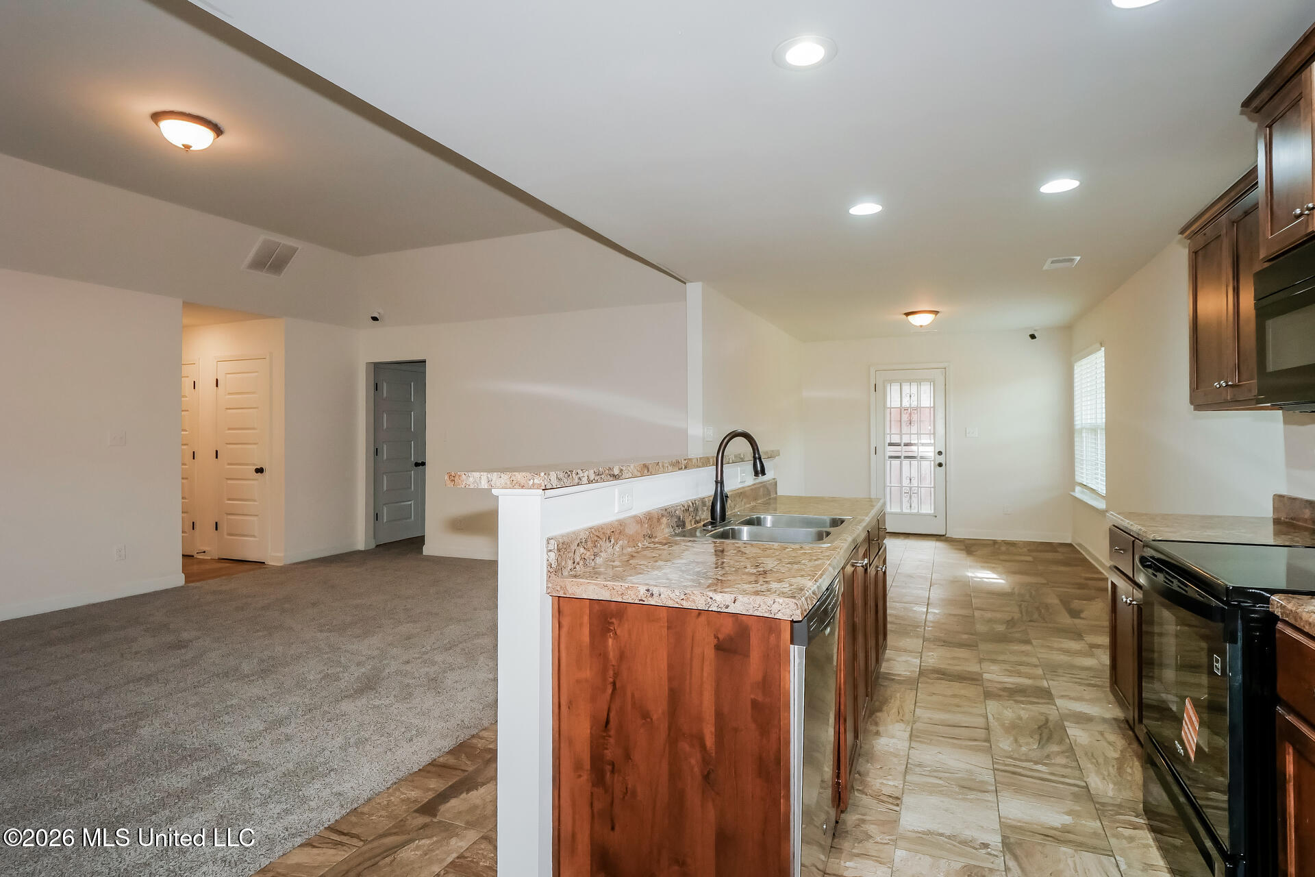1225 Mcmillan Road Property Photo 13