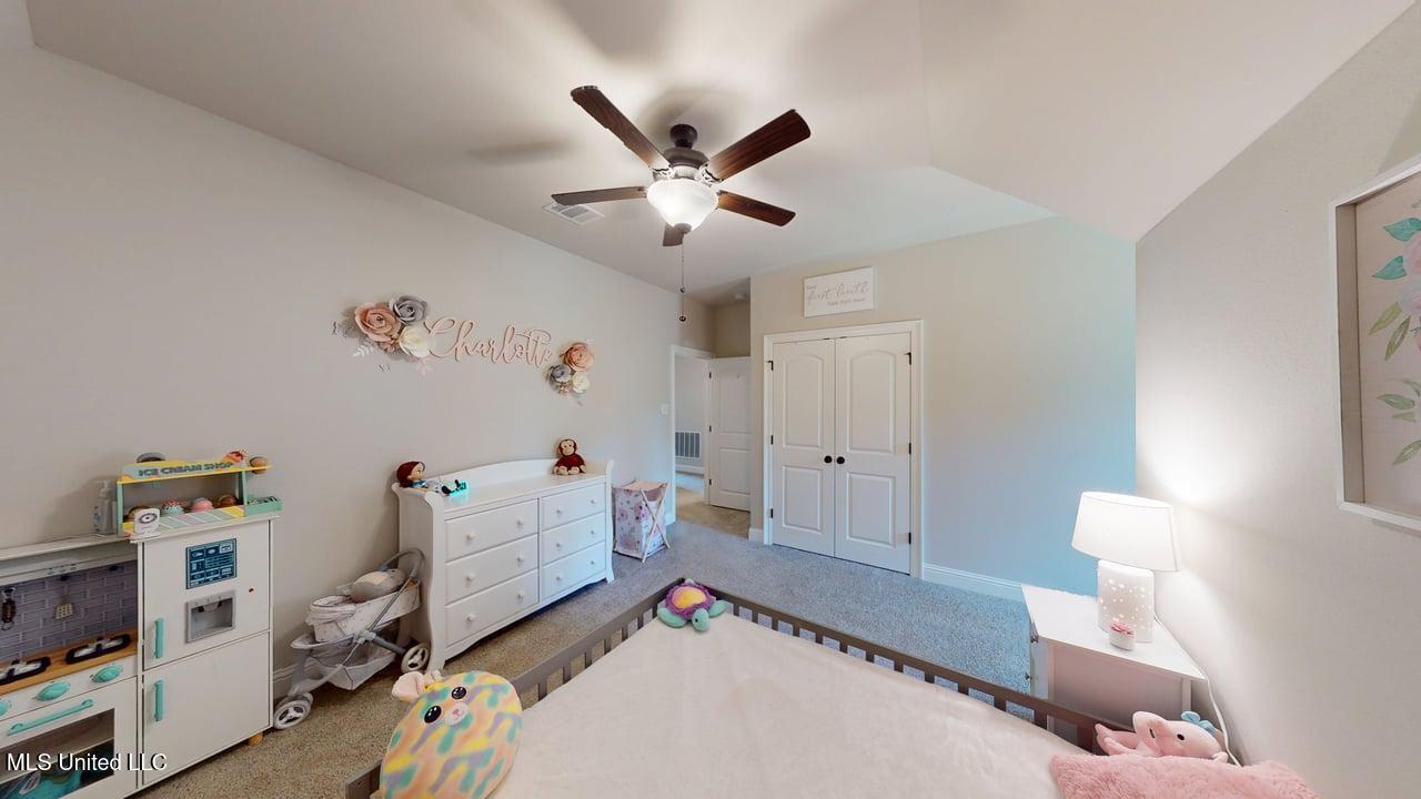12023 Michael Grace Drive Property Photo 24