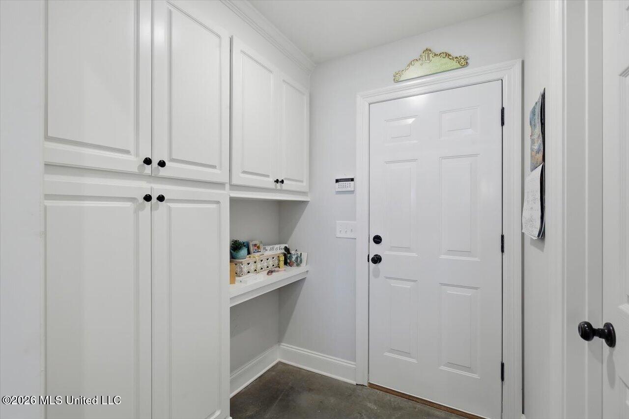 244 Hemingway Circle Property Photo 17
