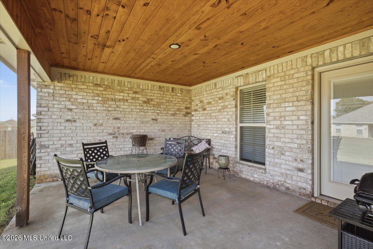 244 Hemingway Circle Property Photo 29