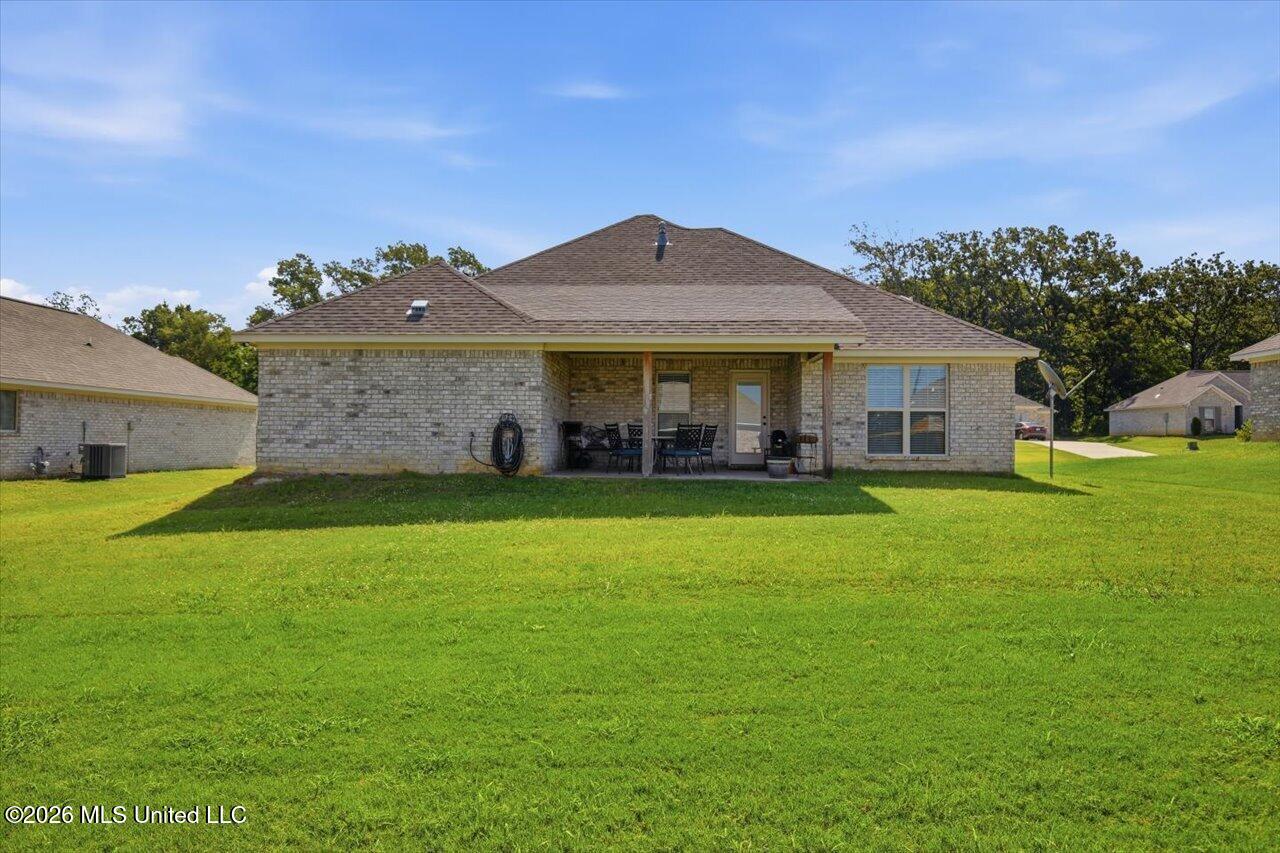 244 Hemingway Circle Property Photo 33