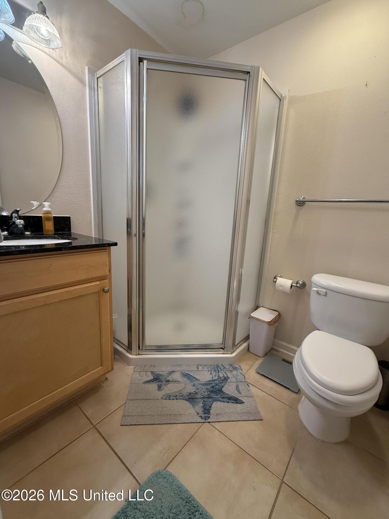 2421 Beachview Drive Property Photo 13