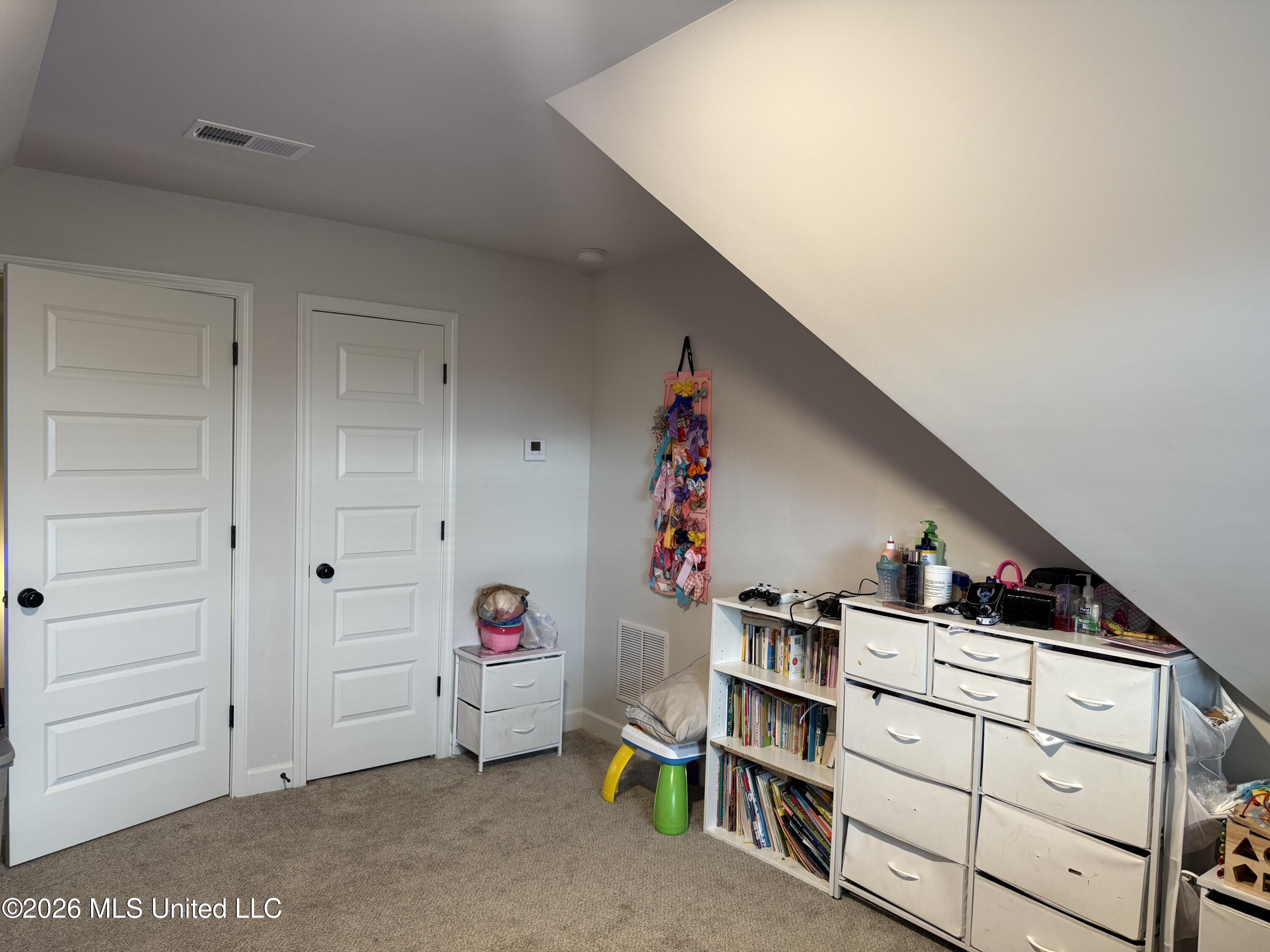 8616 Hayes Drive Property Photo 15