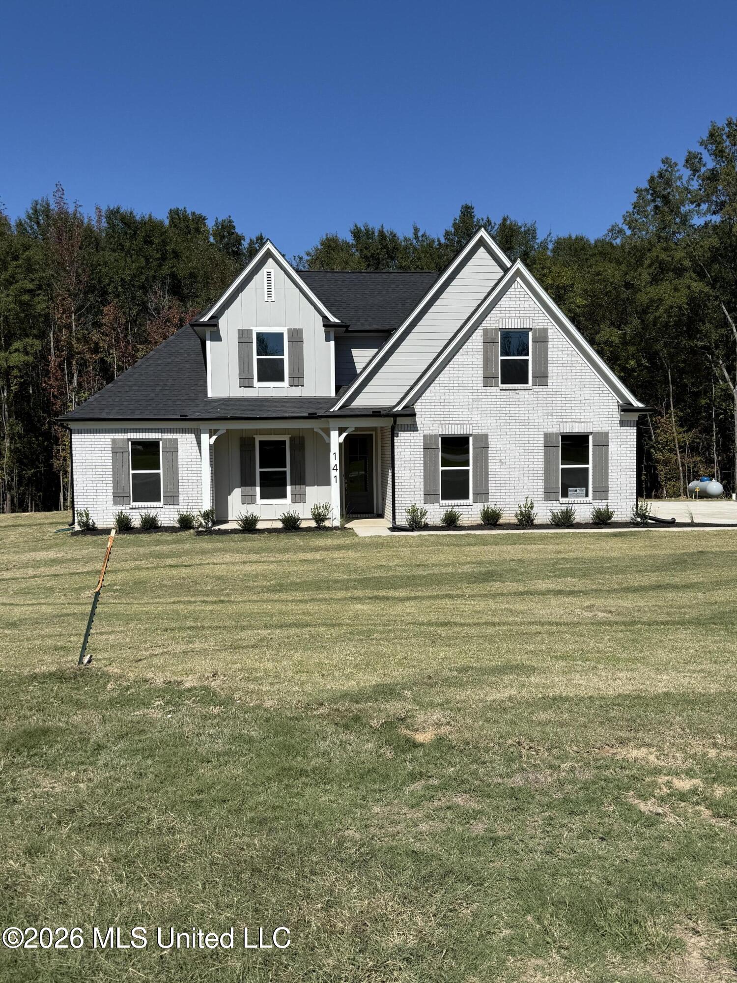 312 Centerline Roper Loop Property Photo 1