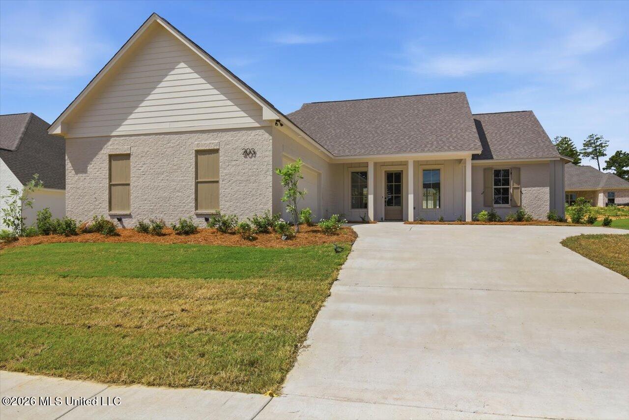 203 Benners Lane Property Photo 1