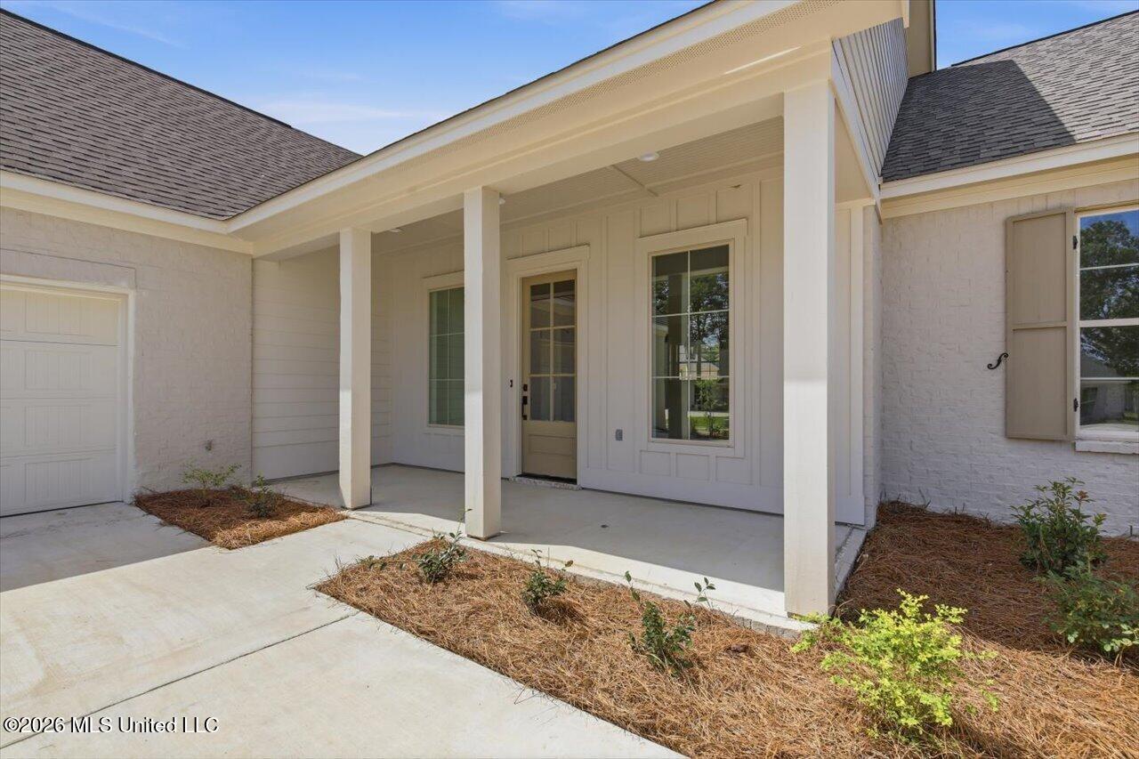 203 Benners Lane Property Photo 5