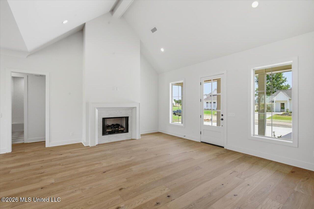 203 Benners Lane Property Photo 8