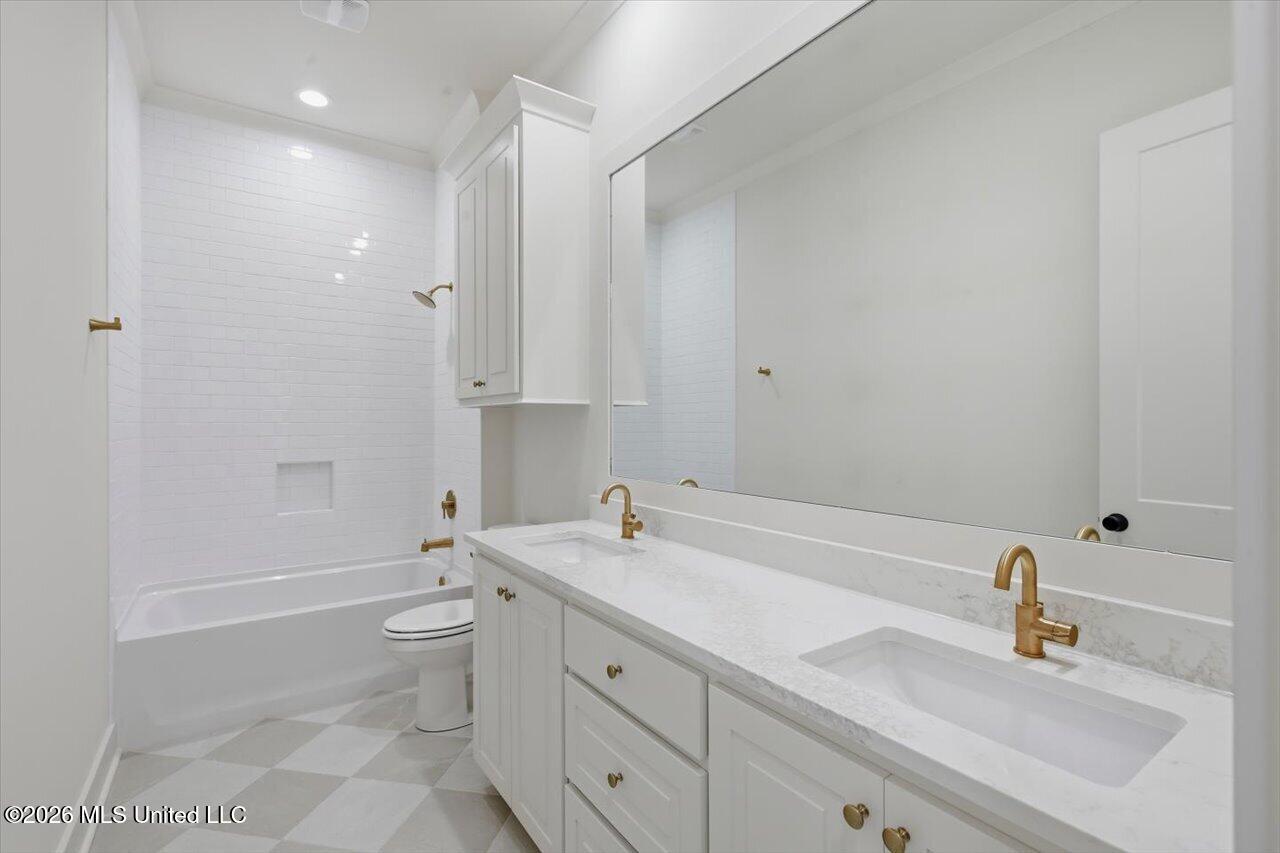 203 Benners Lane Property Photo 35
