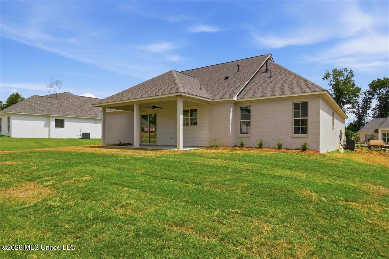 203 Benners Lane Property Photo 39