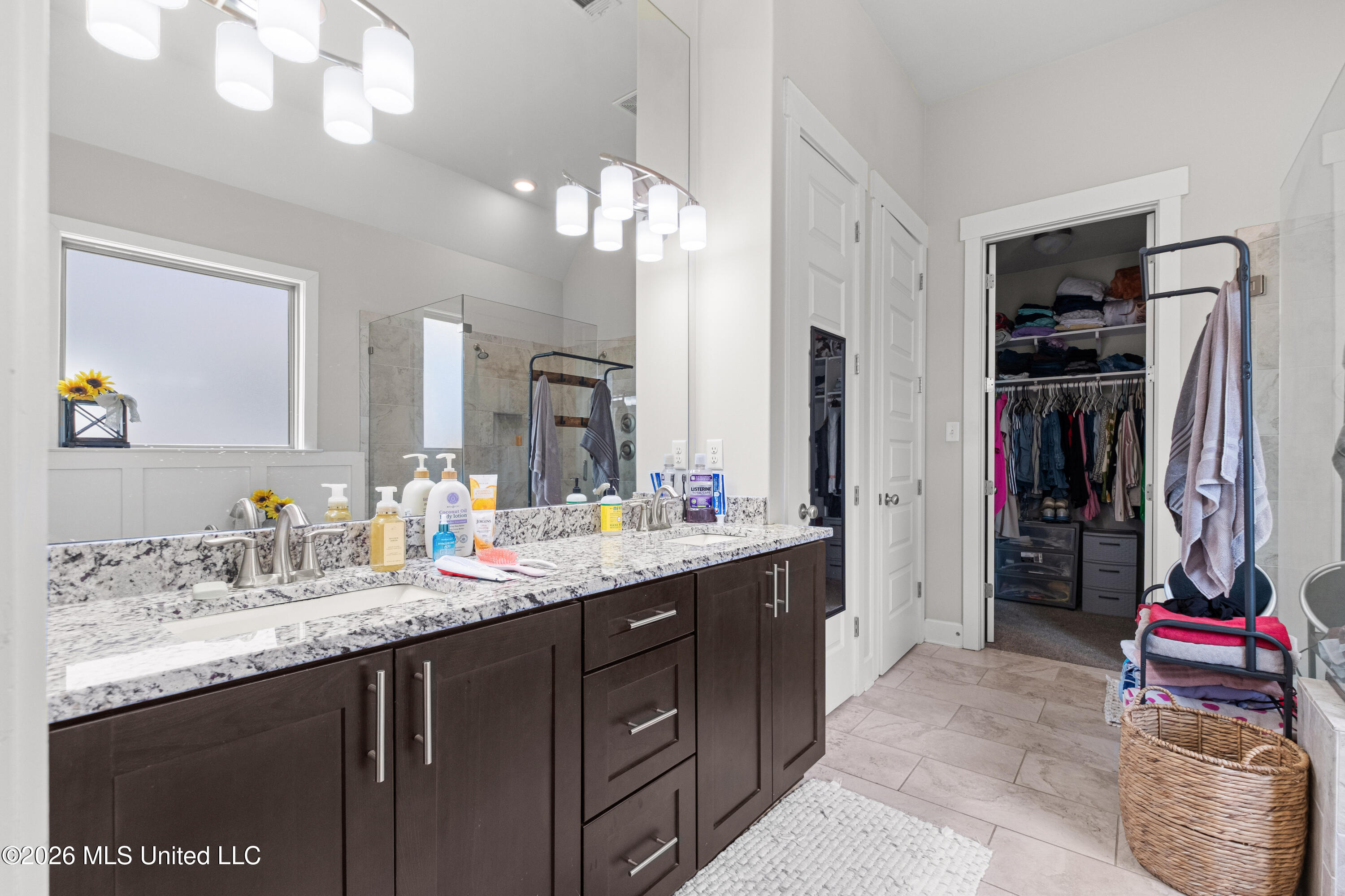 7296 Fulton Square Drive Property Photo 20