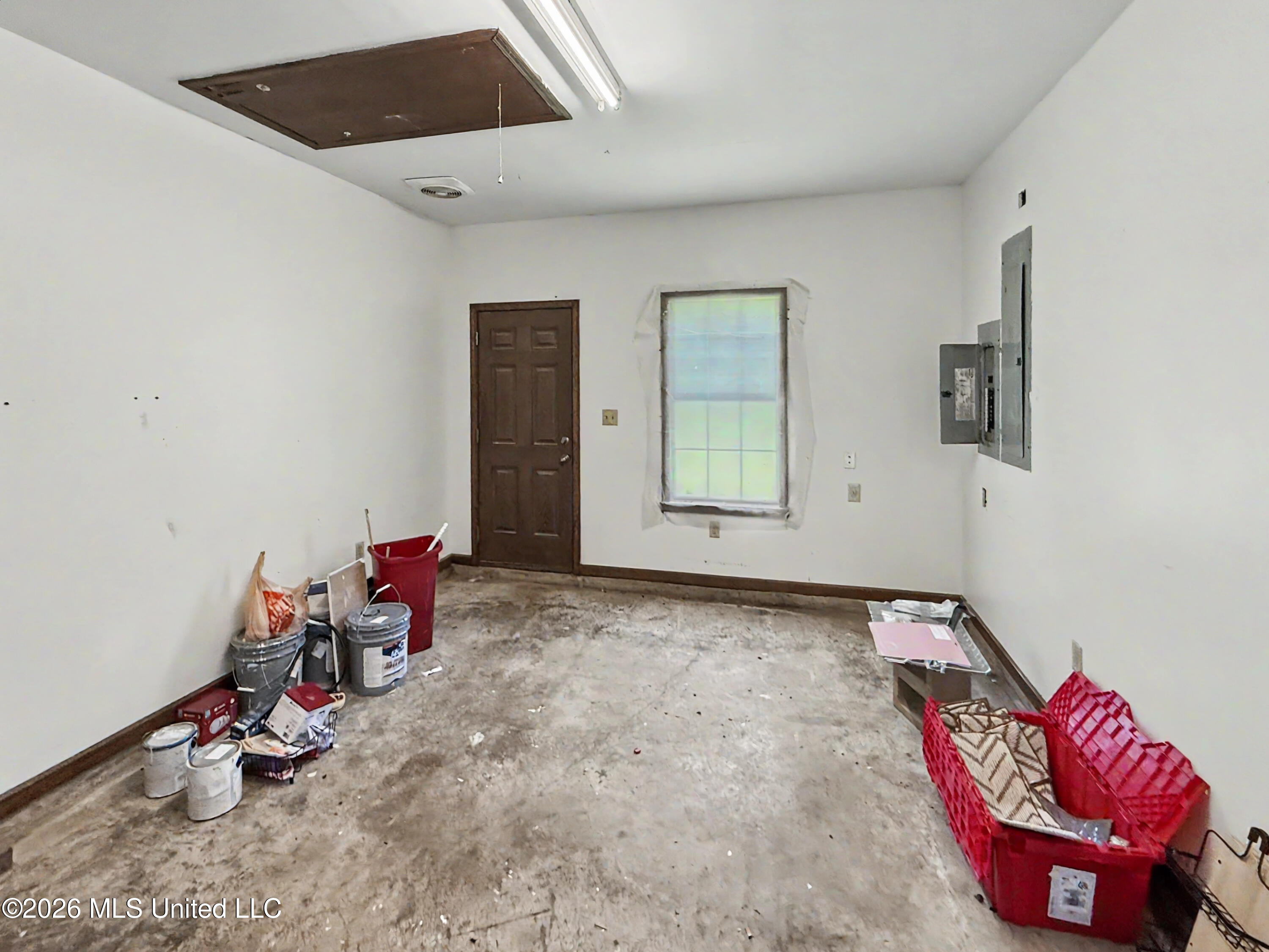 7632 Holly Springs Road Property Photo 25