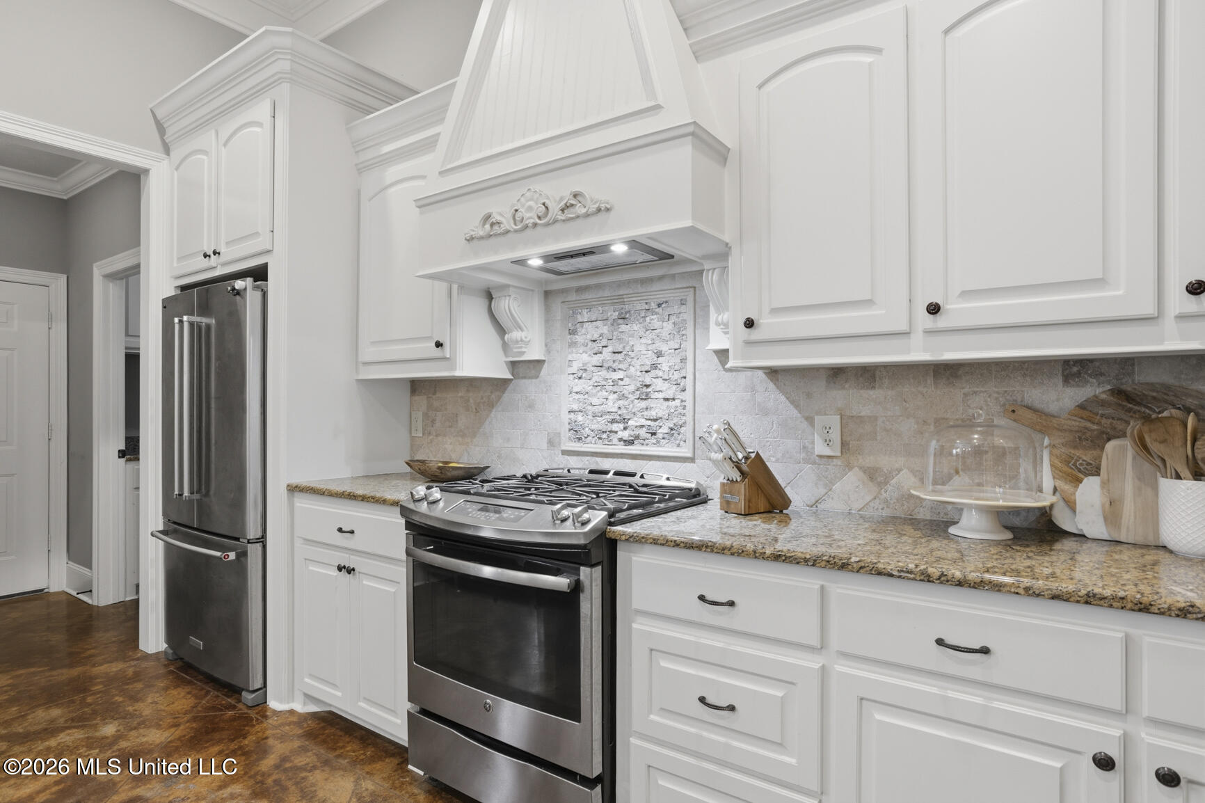 120 Provonce Park Property Photo 12