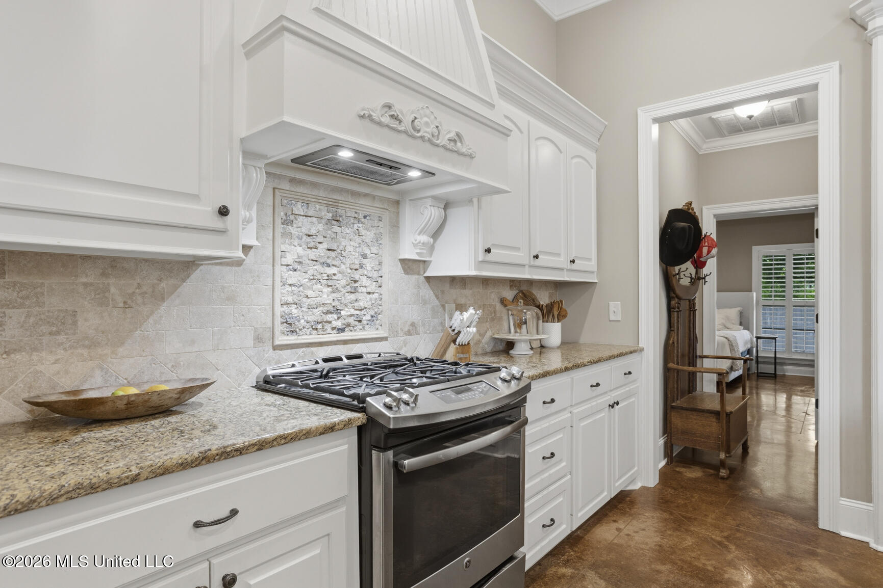 120 Provonce Park Property Photo 13
