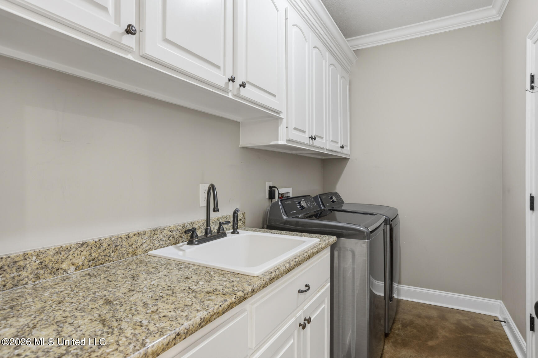 120 Provonce Park Property Photo 17