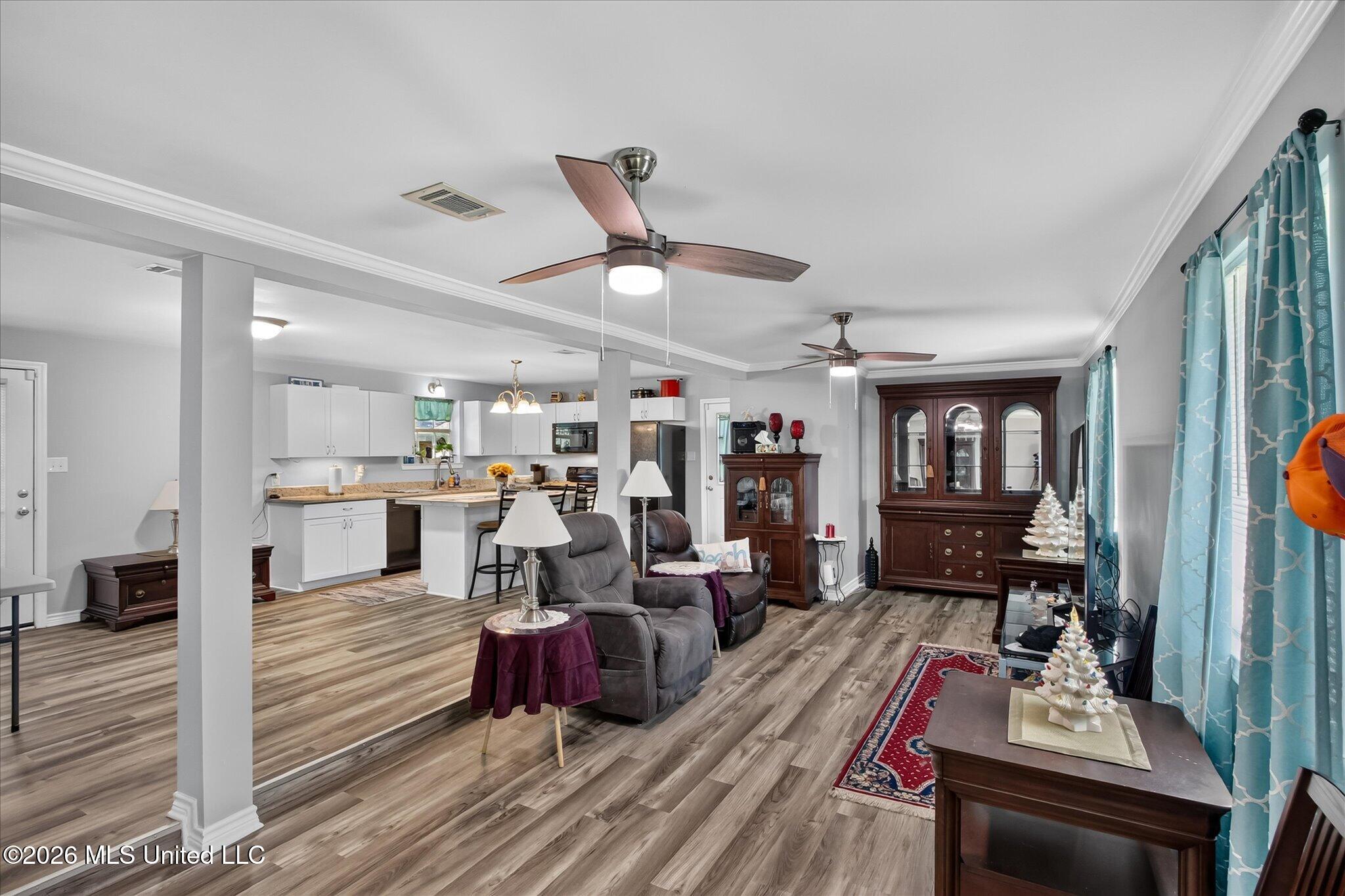 259 Trout Street Property Photo 7