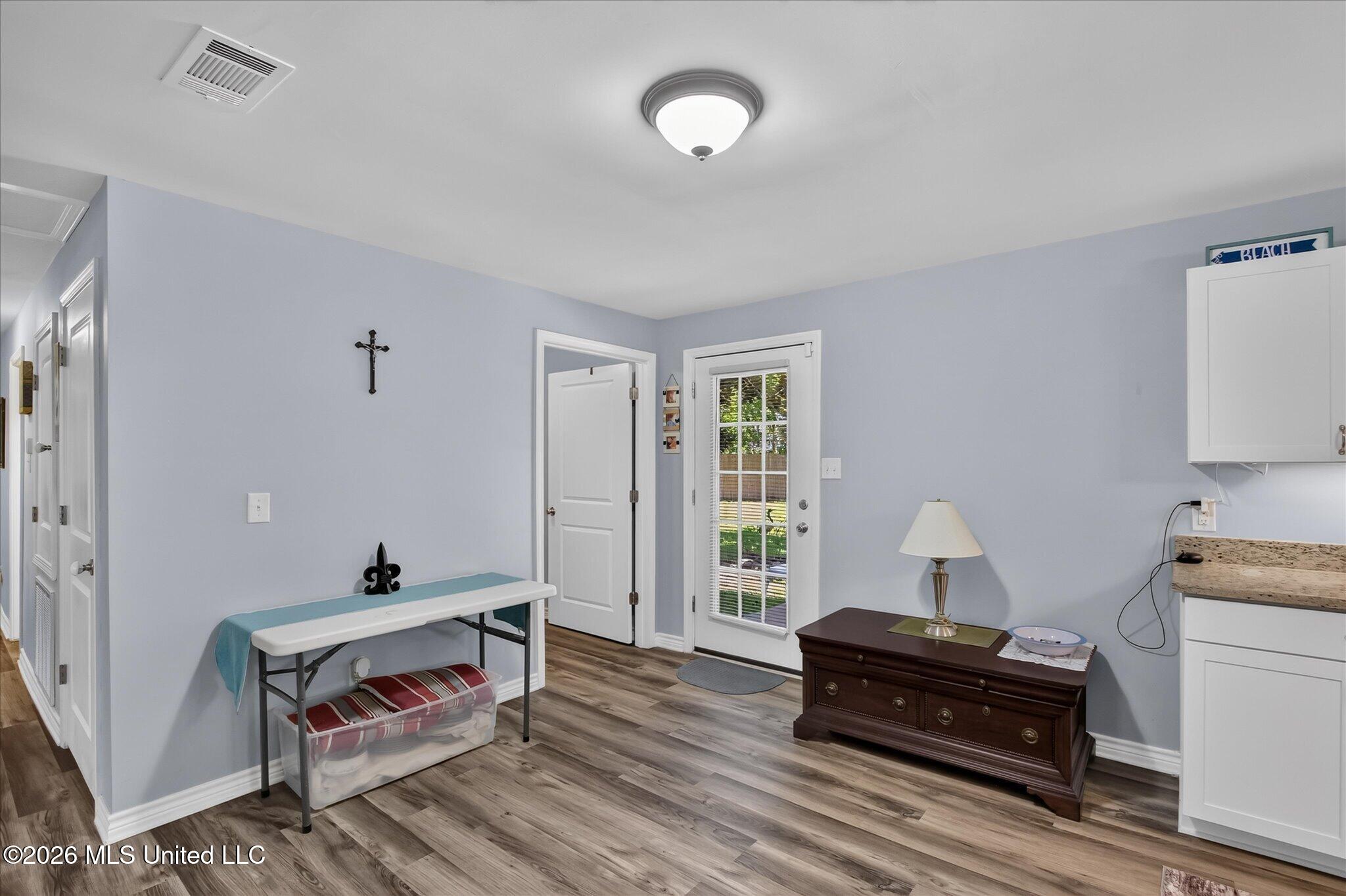 259 Trout Street Property Photo 14