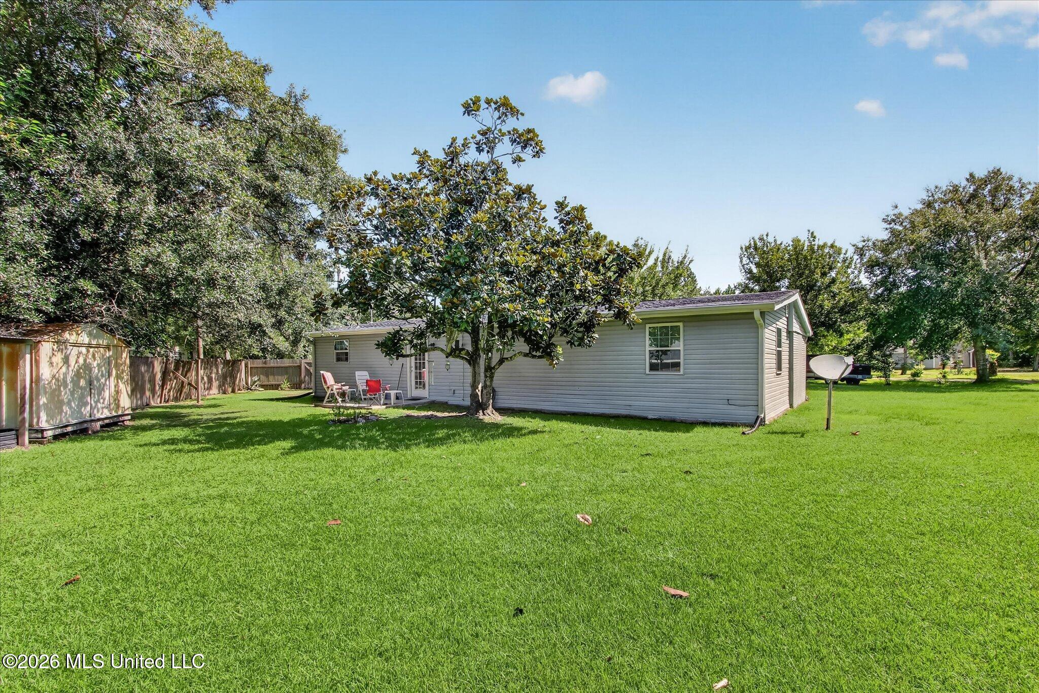 259 Trout Street Property Photo 25