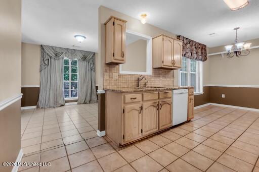 5892 Michaelson Drive Property Photo 7