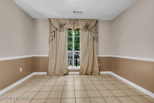 5892 Michaelson Drive Property Photo 8