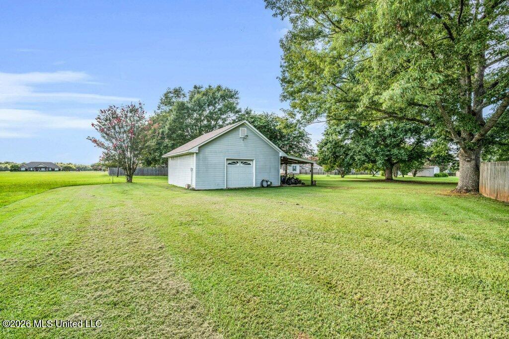 108 Countryside Lane Property Photo 3