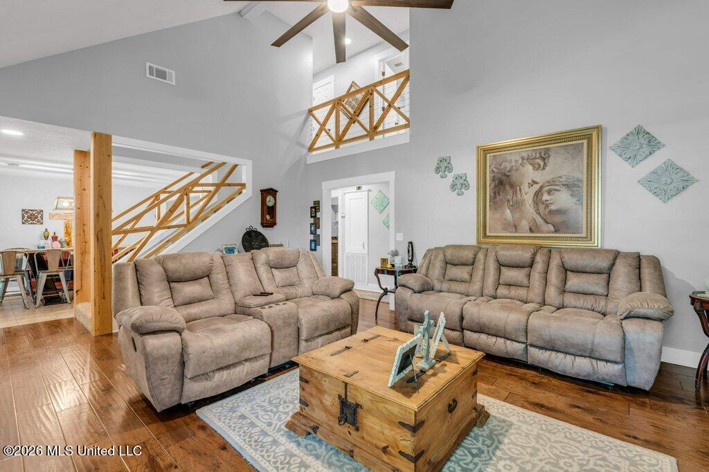 108 Countryside Lane Property Photo 7