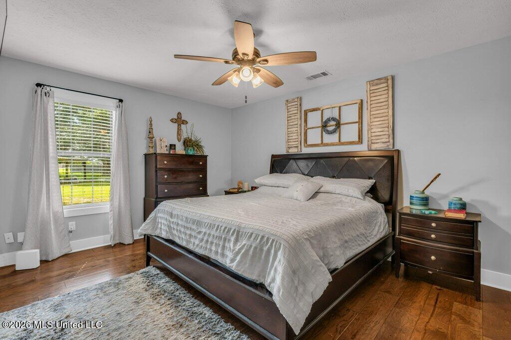 108 Countryside Lane Property Photo 17