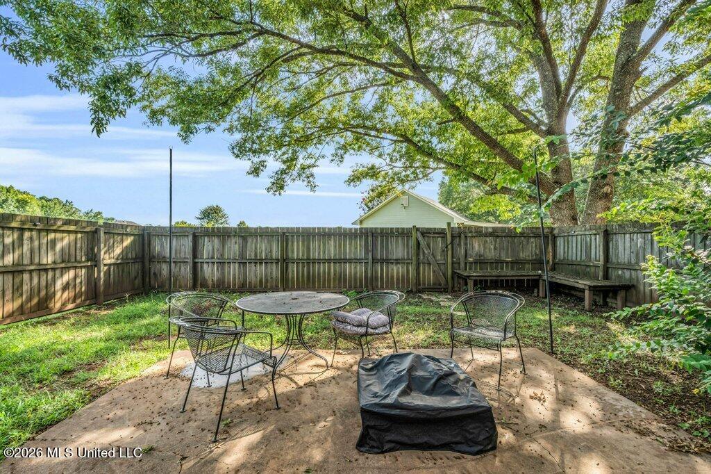 108 Countryside Lane Property Photo 30