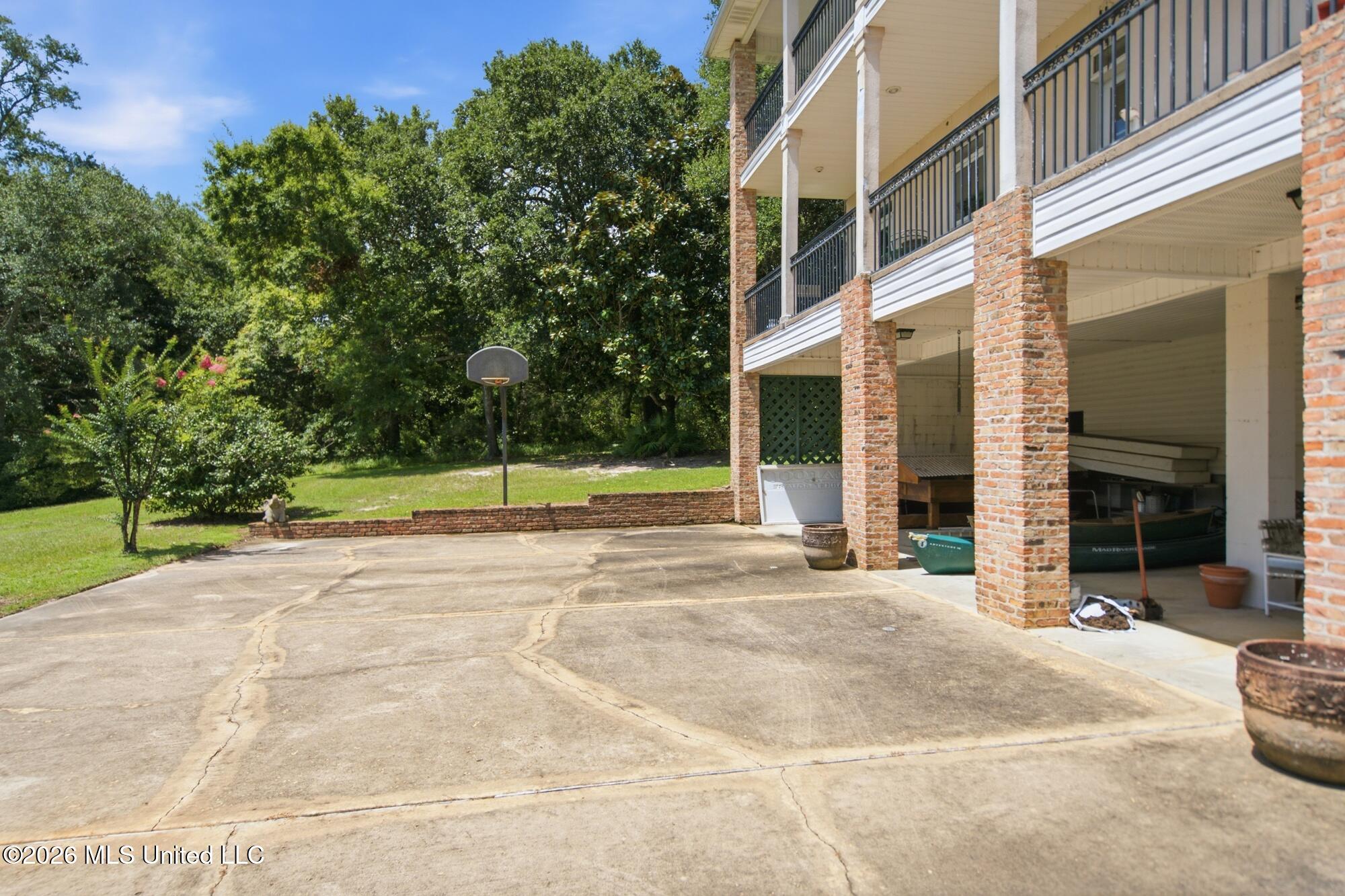 1409 Ladnier Road Property Photo 58