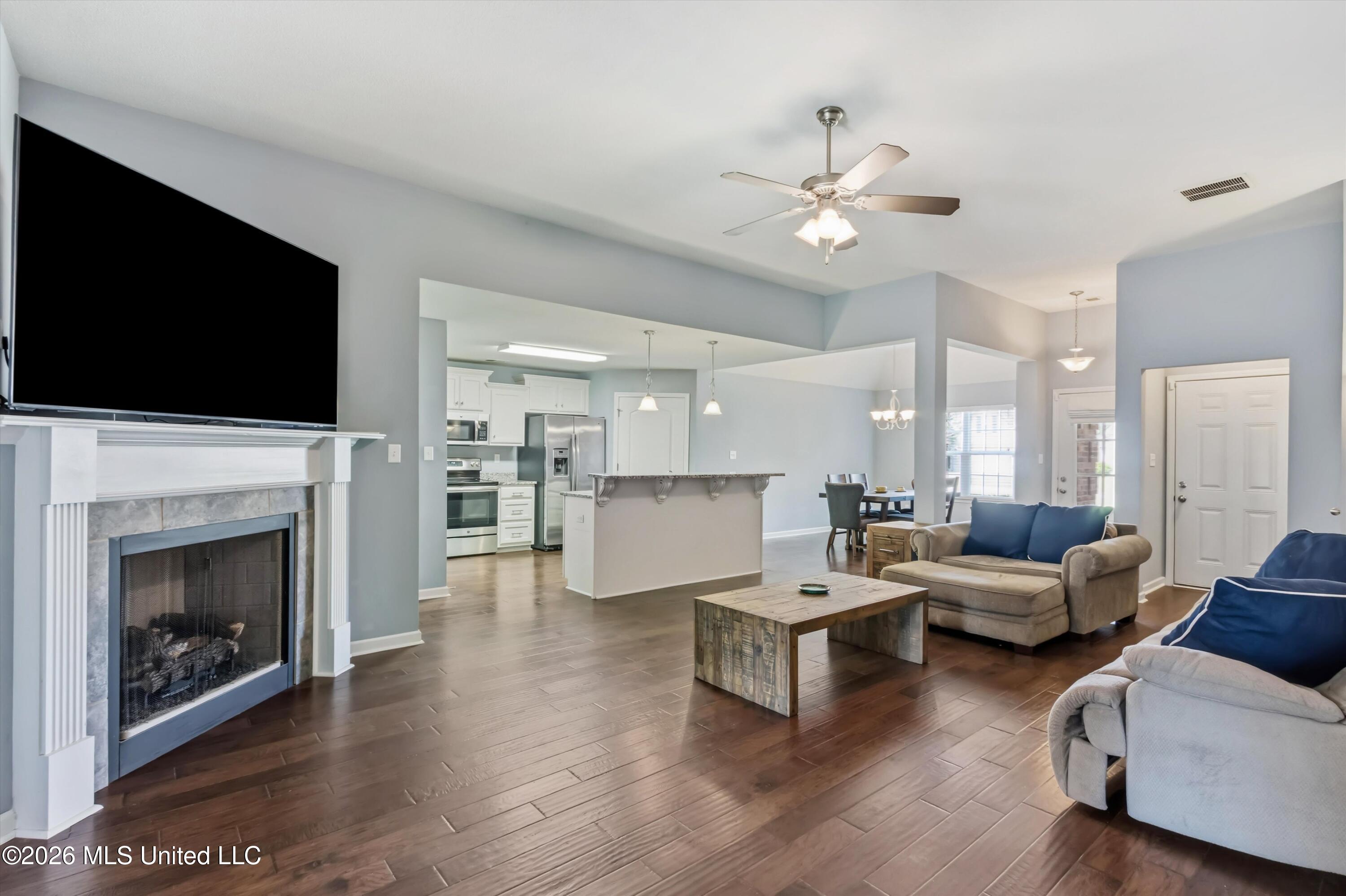 5166 Ashdown Place Property Photo 12