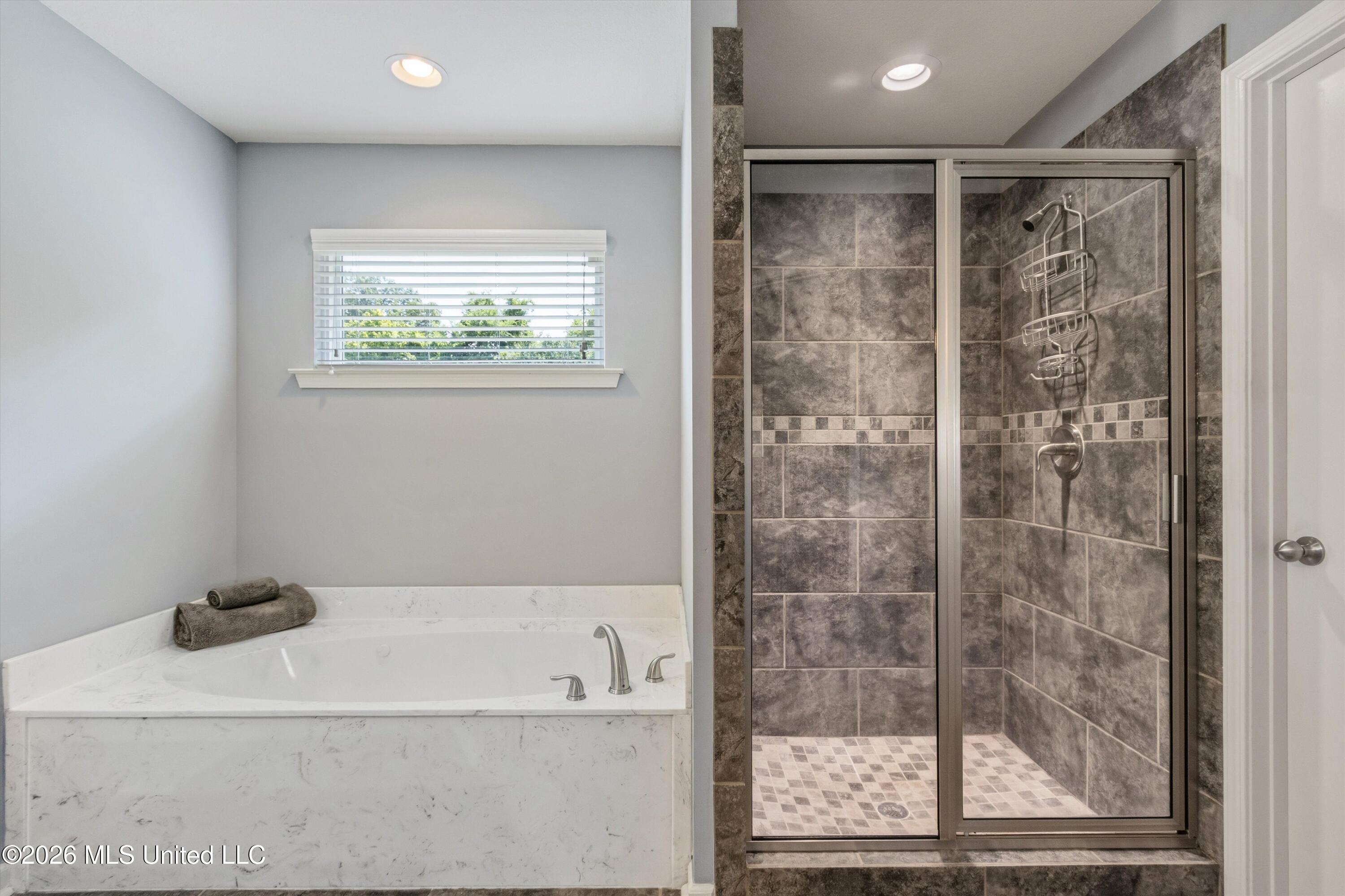 5166 Ashdown Place Property Photo 20