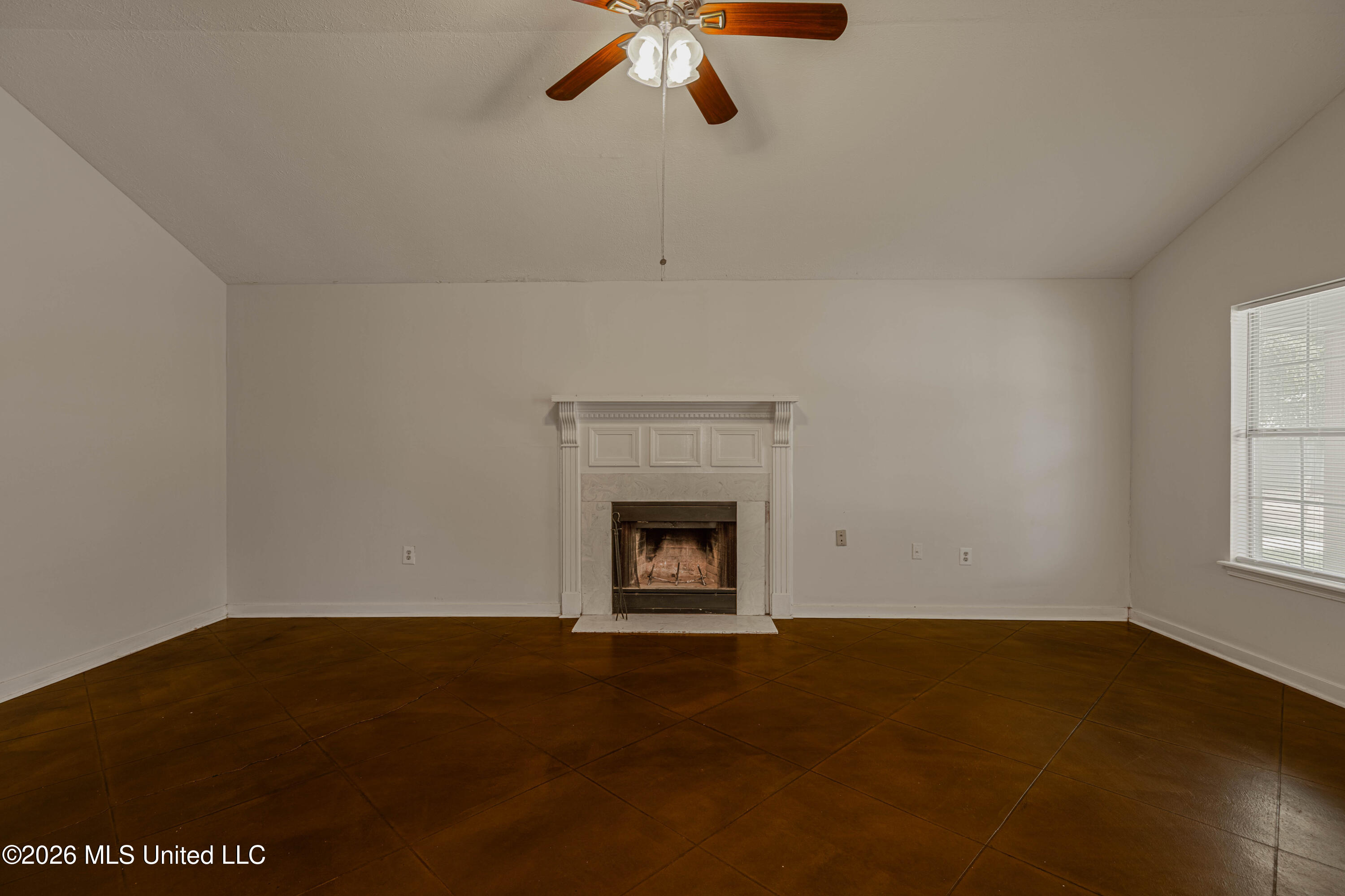 1212 Barnett Bend Circle Property Photo 10