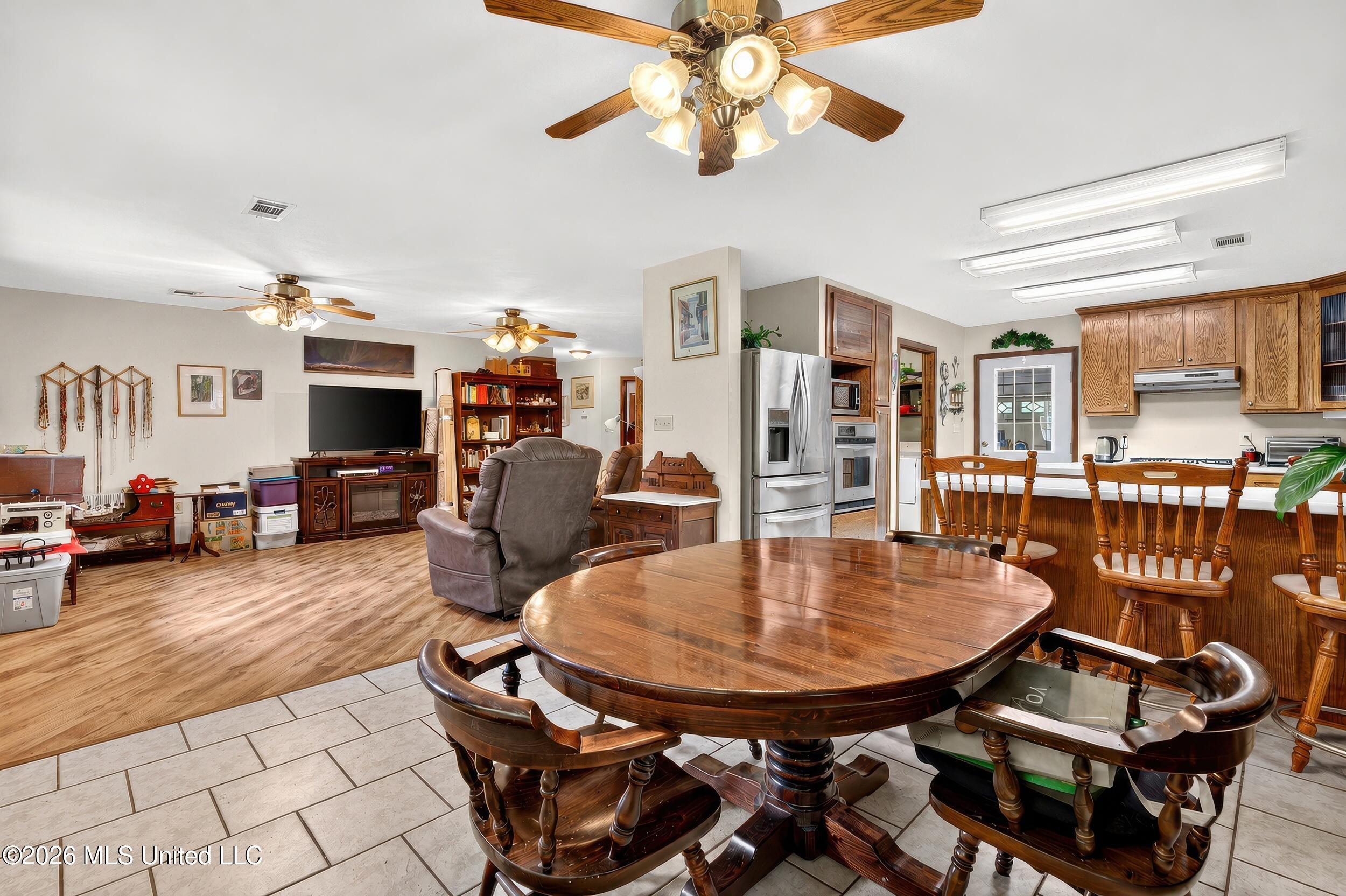 23 Hubert Spiers Road Property Photo 15