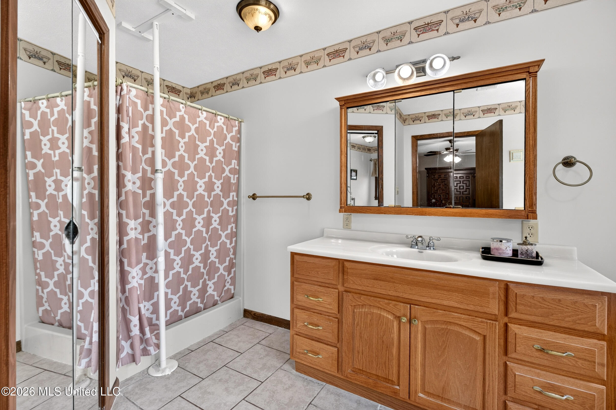 23 Hubert Spiers Road Property Photo 34