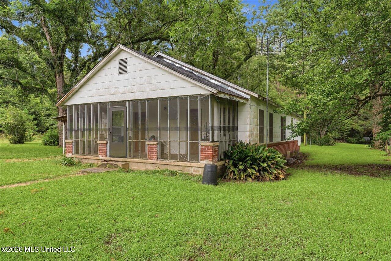 115 Tom Weathersby Property Photo 2