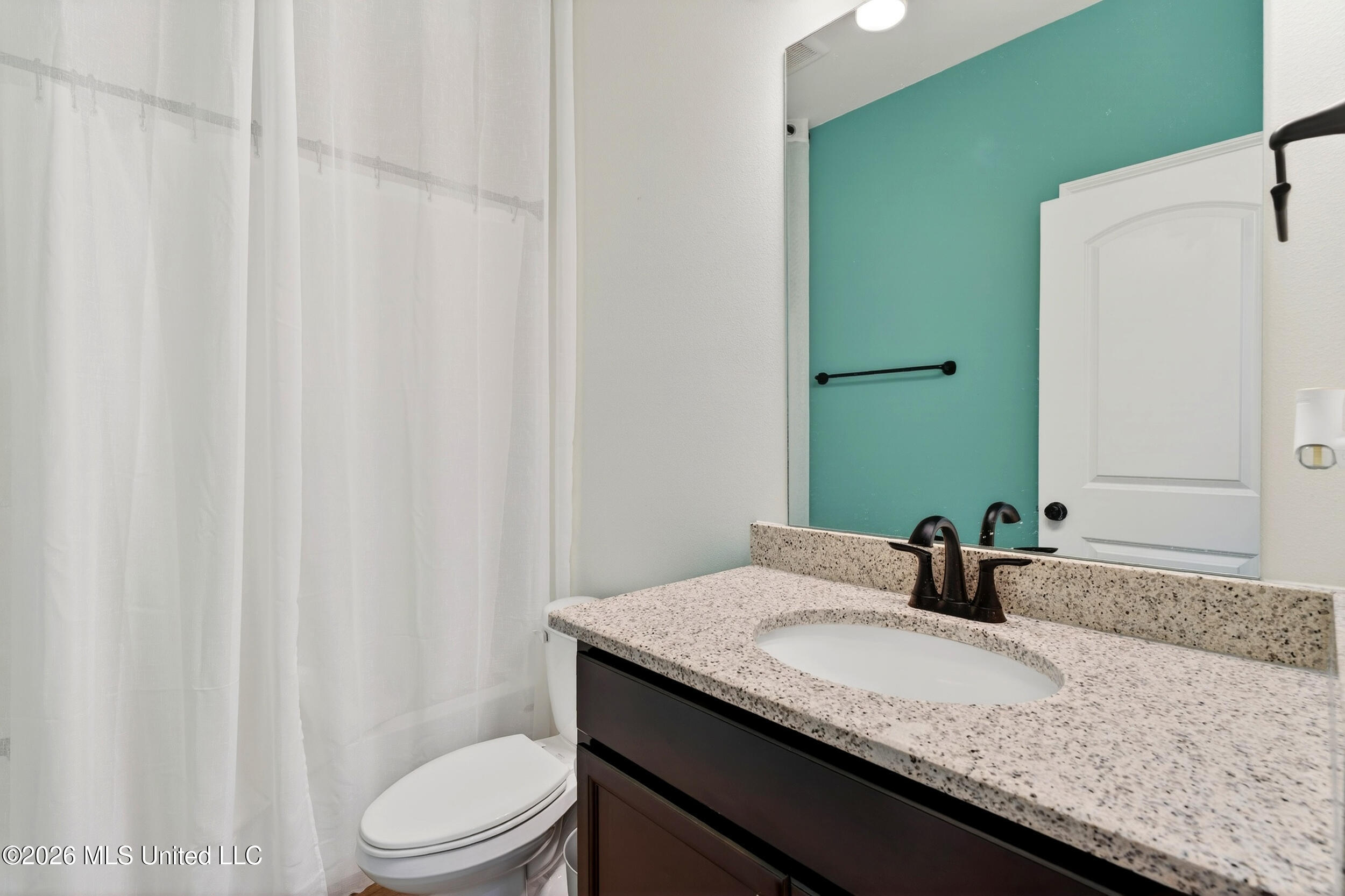 11402 Crystal Lake Drive Property Photo 40