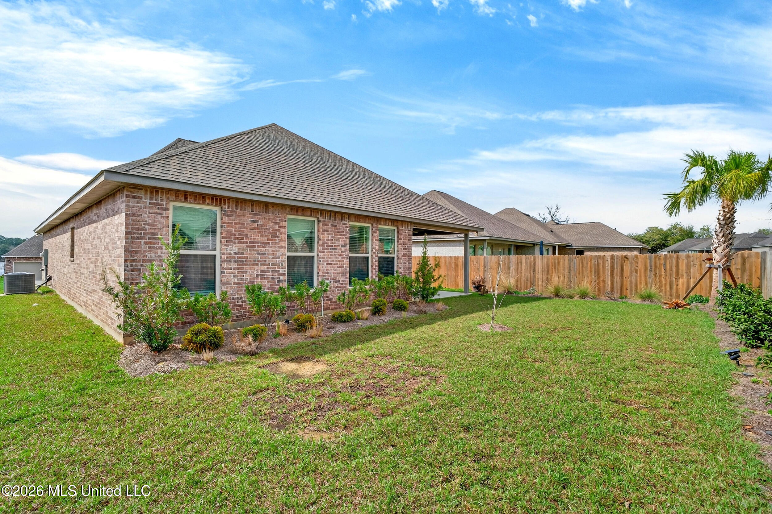11402 Crystal Lake Drive Property Photo 46