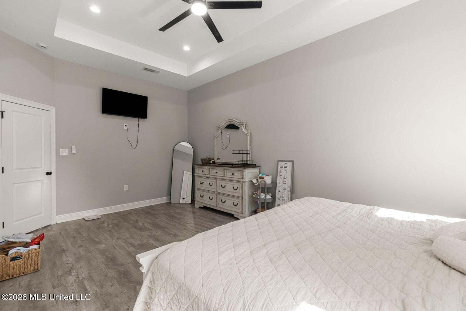 207 S Jackson Avenue Property Photo 22