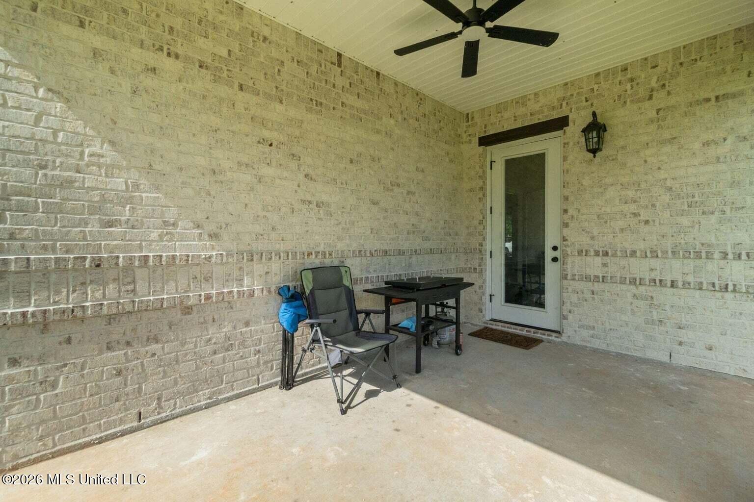 207 S Jackson Avenue Property Photo 30