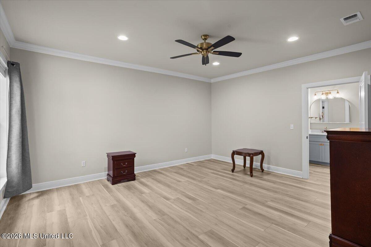 216 E Mccormick Drive Property Photo 18