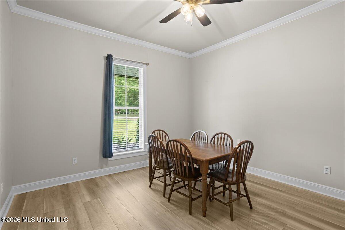 216 E Mccormick Drive Property Photo 22