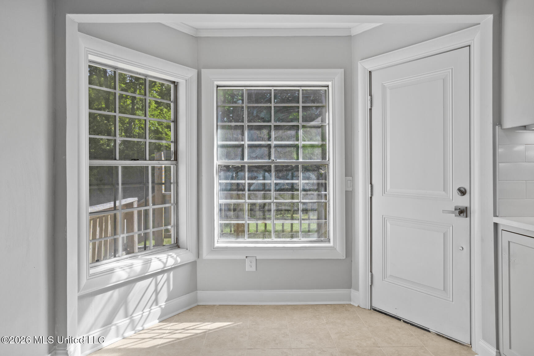 1112 Meadowbrook Road Property Photo 15