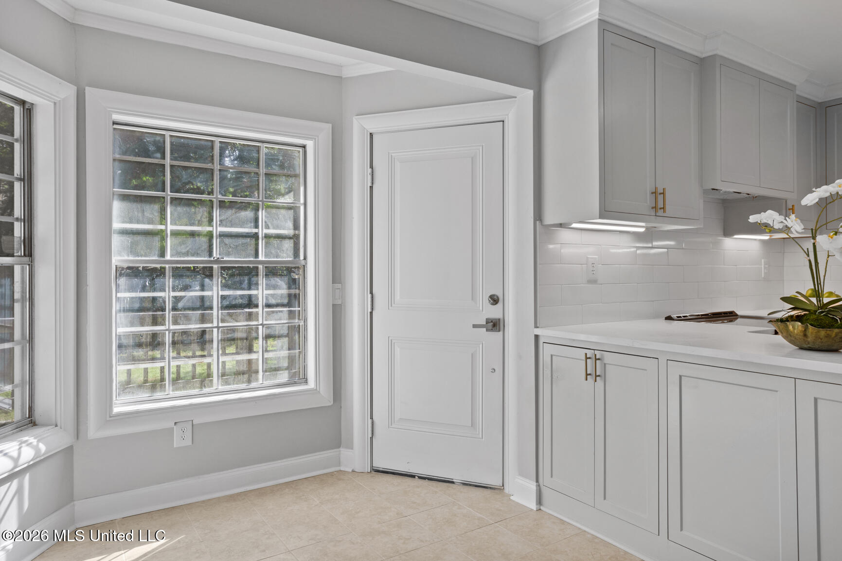 1112 Meadowbrook Road Property Photo 16
