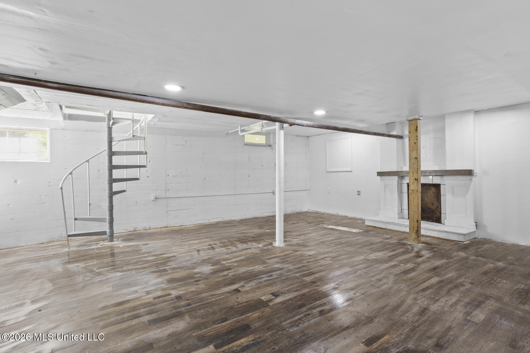 1112 Meadowbrook Road Property Photo 31