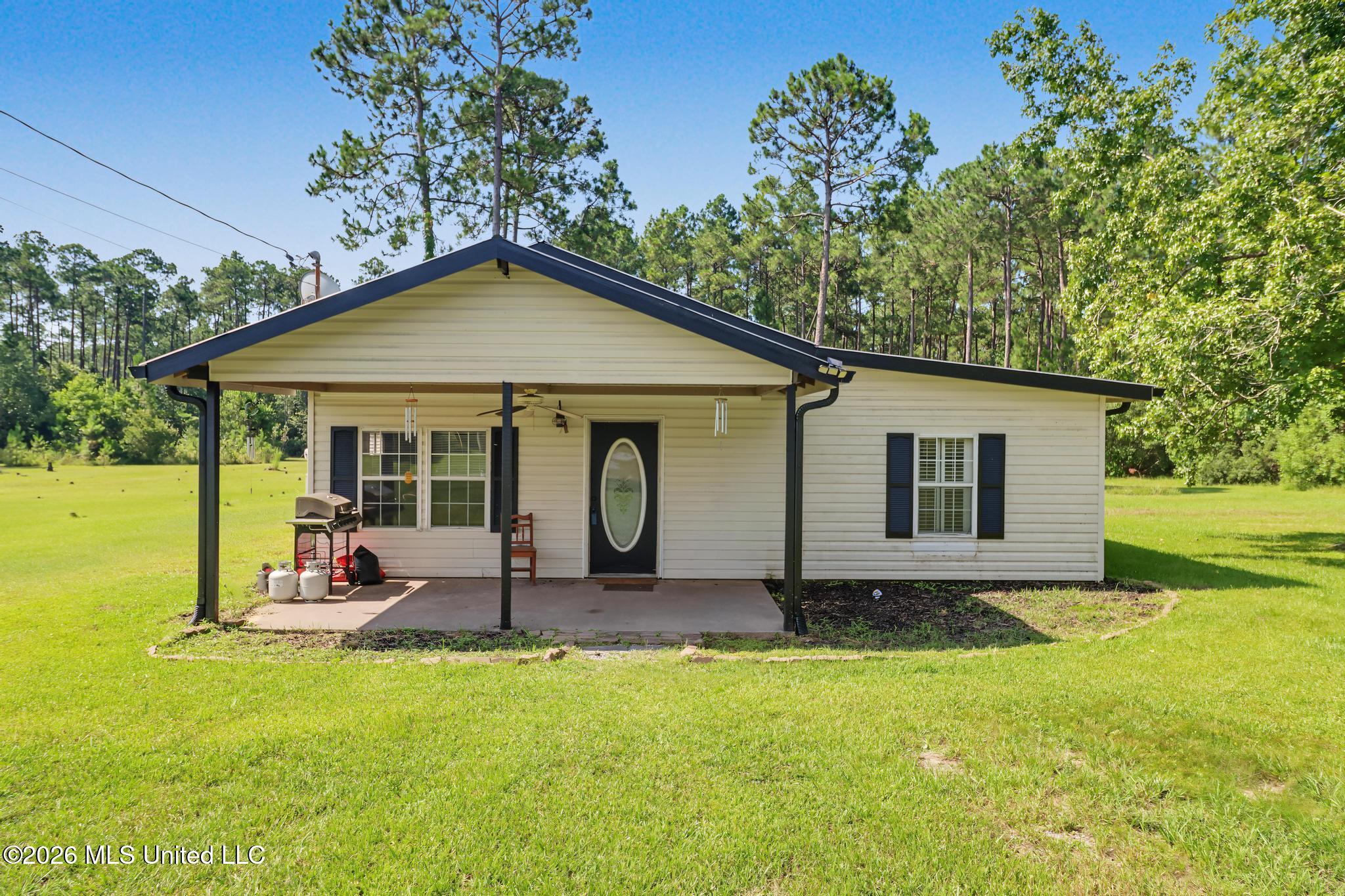 11801 Jim Ramsay Road Property Photo 1